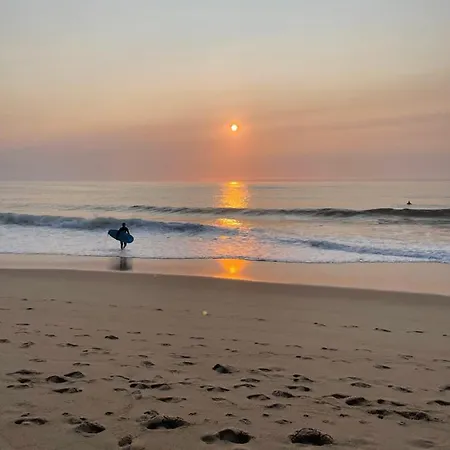 Bed & Breakfast We Surf House