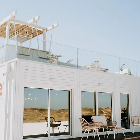 Bed & Breakfast We Surf House
