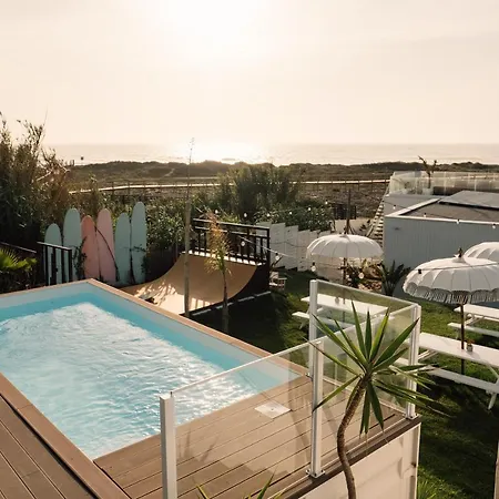 We Surf House B&B *