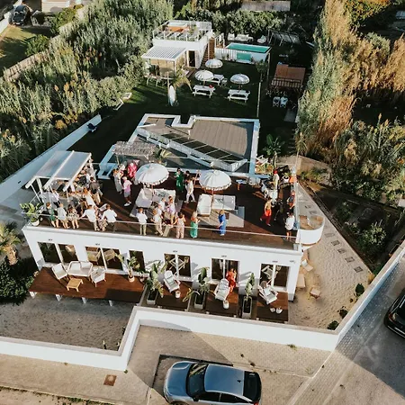 住宿加早餐酒店 We Surf House 菲盖拉-达福什