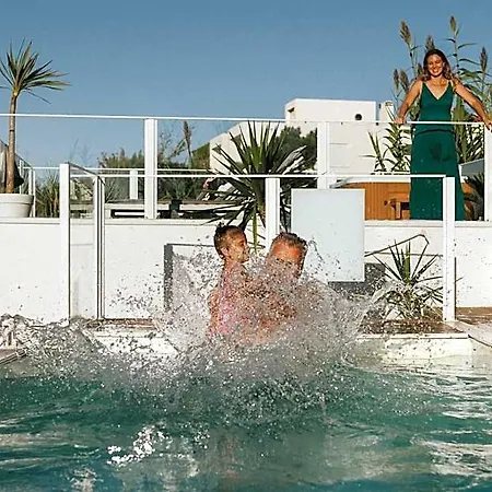 Bed & Breakfast We Surf House