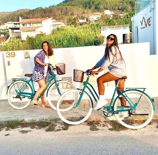 Bed & Breakfast We Surf House 3*