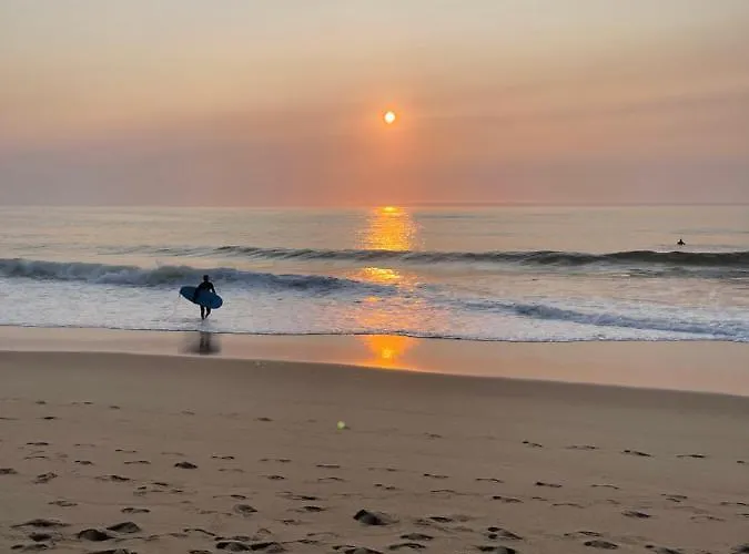 Bed & Breakfast We Surf House